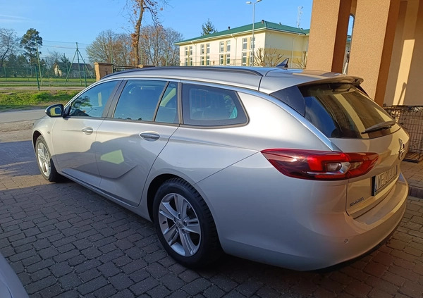 Opel Insignia cena 68900 przebieg: 117000, rok produkcji 2019 z Chełm małe 667